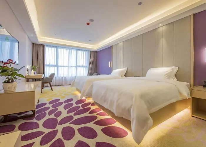 Lavande Hotel Nanchang Shuanggang Metro Station Caida University