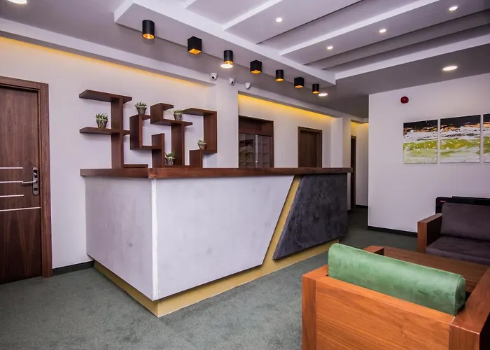 Hotel Bograd - Apartments & Lounge Station