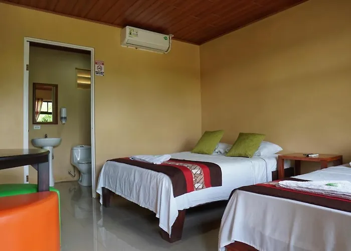 Hotel Heliconia Los Chiles