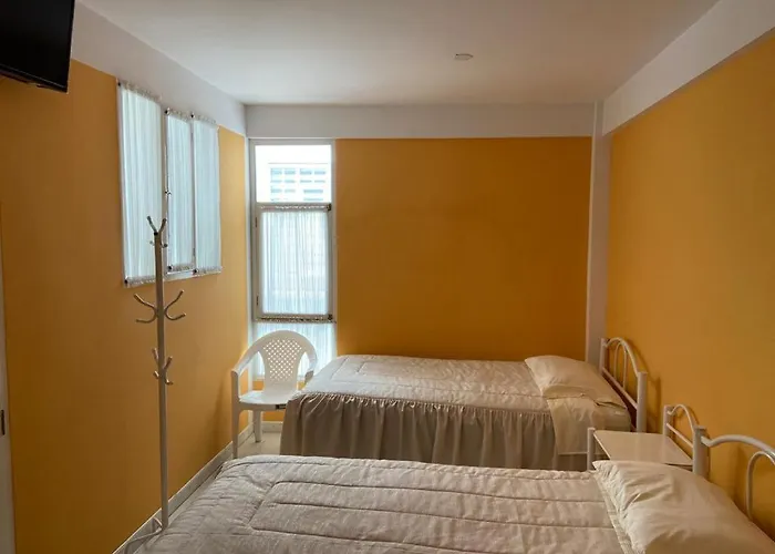 Hostal CASABLANCA