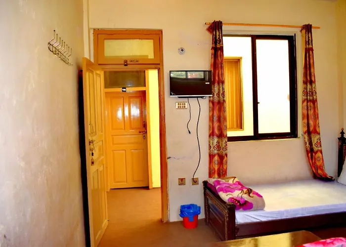 Yasin Holiday Hotel Gilgit