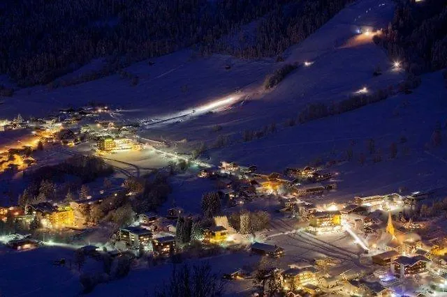 Hotel Alpenland