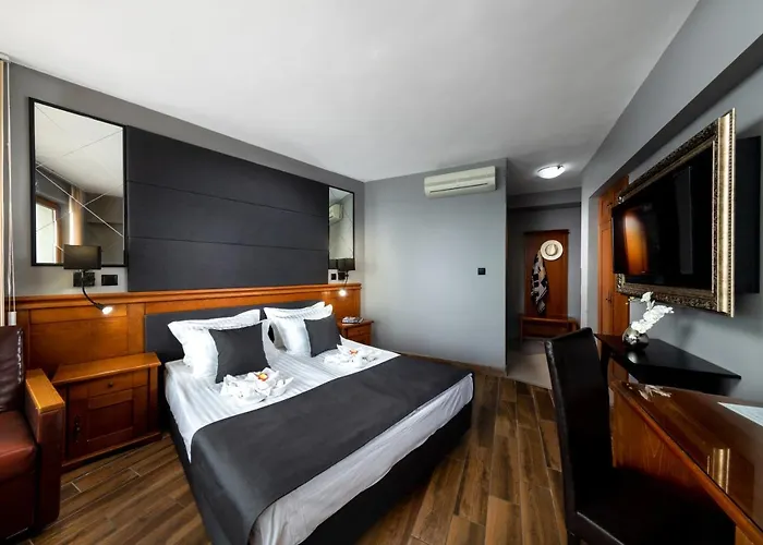 Petrov Family Hotel