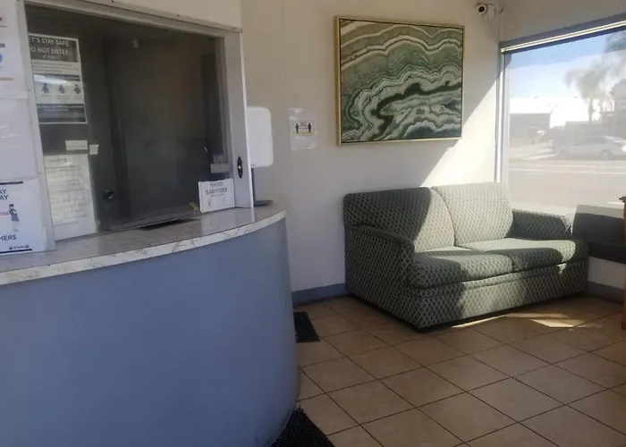 Palm Motel
