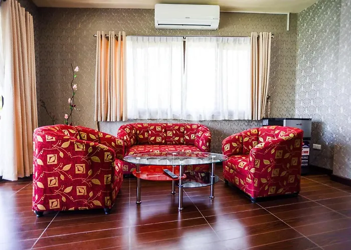 Minshuku Kcs Hotel And Restaurant