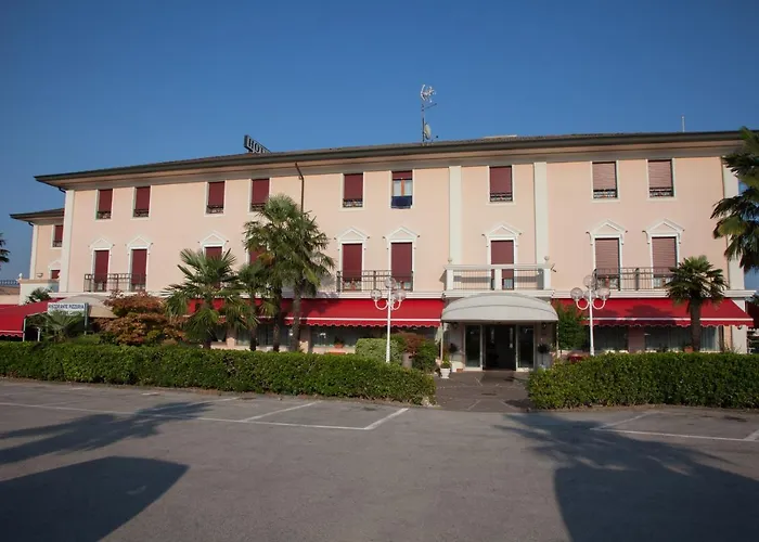 Hotel Master