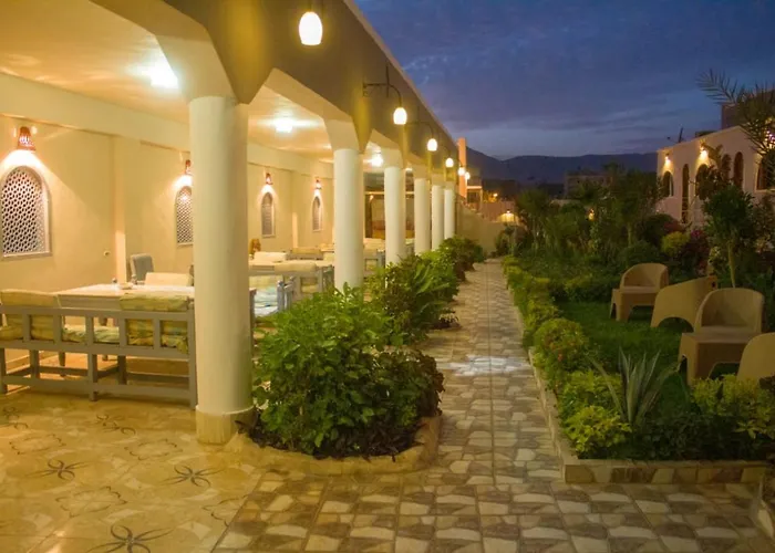 Janat Elsahara Hotel