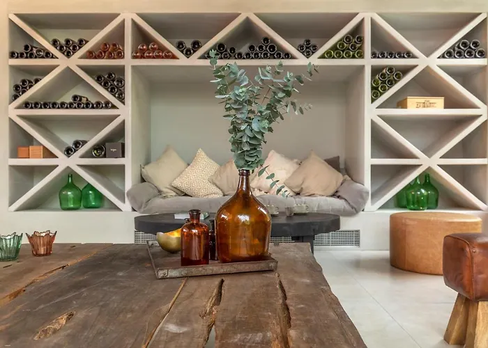 Luz Culinary Wine Lodge