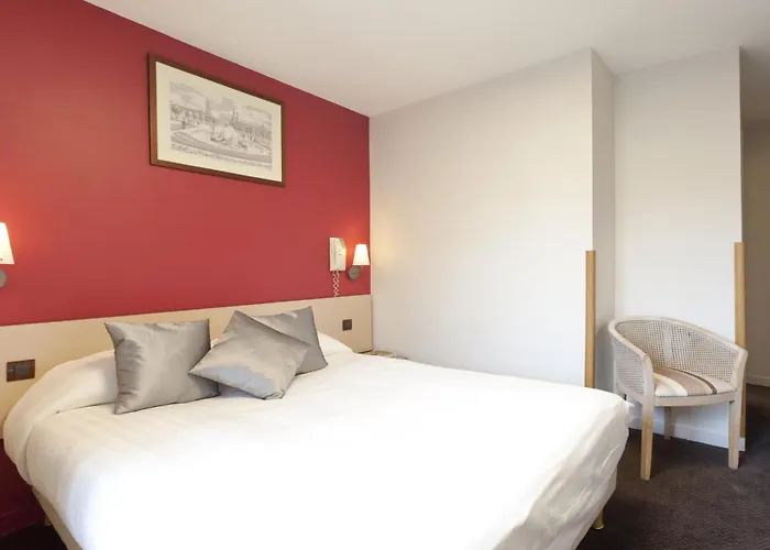 Logis Hotel Duquesne