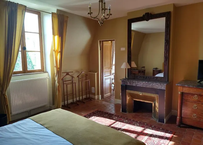 Hotel La Croix De Vernuche