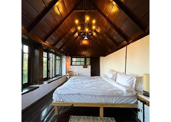 Mulberry House