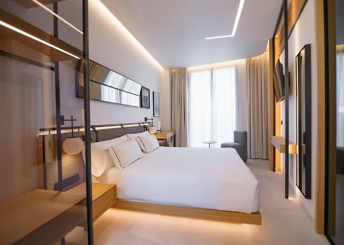 Puerta Serranos By Myr Hotels