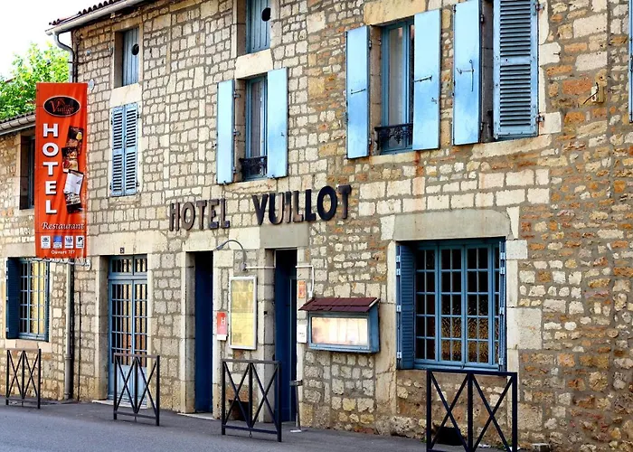 Logis Hôtel restaurant&Pizzeria Vuillot
