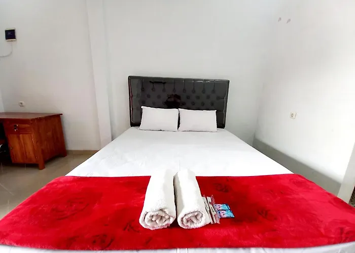 Harmony House Syariah Near Alun Alun Pati Mitra Reddoorz