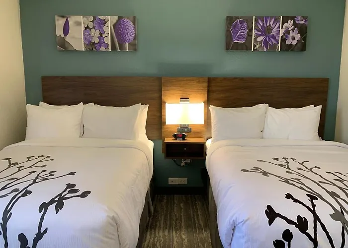 Sleep Inn & Suites California Md