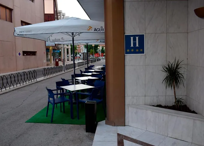Aeropuerto Ifema Madrid Torre Premium