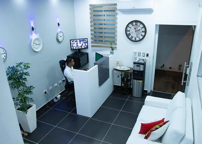 Hotel Reloj