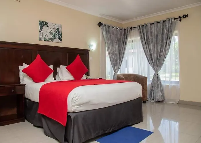 Zambezi Junction Lodge