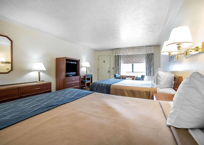 Rodeway Inn & Suites Pronghorn Lodge Lander