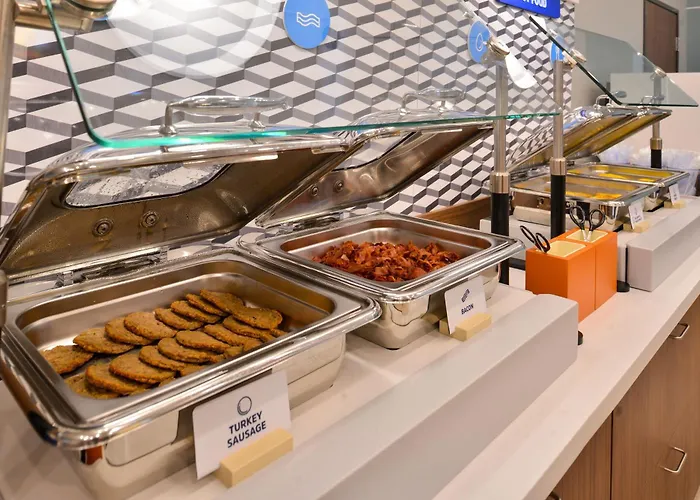 Holiday Inn Express - Williamsburg Busch Gardens Area By Ihg