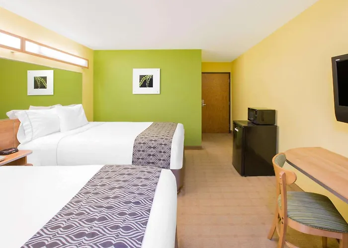 Microtel Inn & Suites By Wyndham Delphos