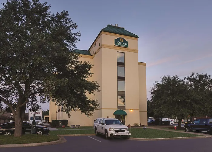La Quinta Inn & Suites By Wyndham Dothan