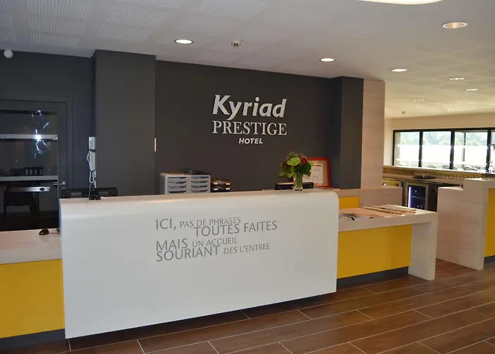 Kyriad Prestige Pau – Palais des Sports