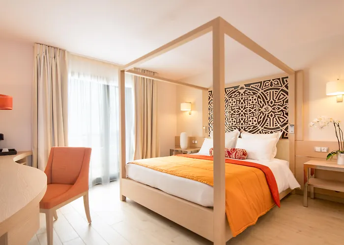 Akoya Hotel&Spa