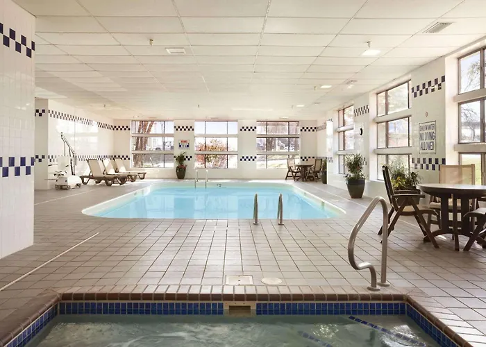 Baymont By Wyndham Sioux Falls