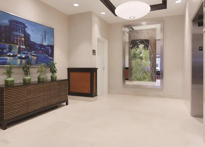 Hilton Garden Inn Falls Church