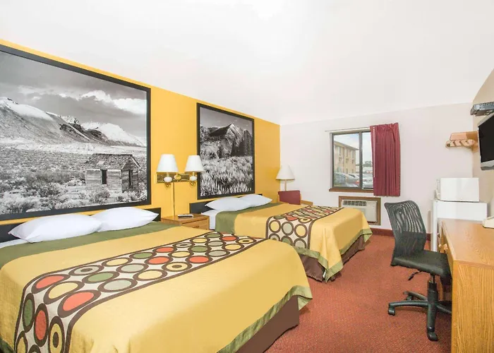 Super 8 By Wyndham Elko