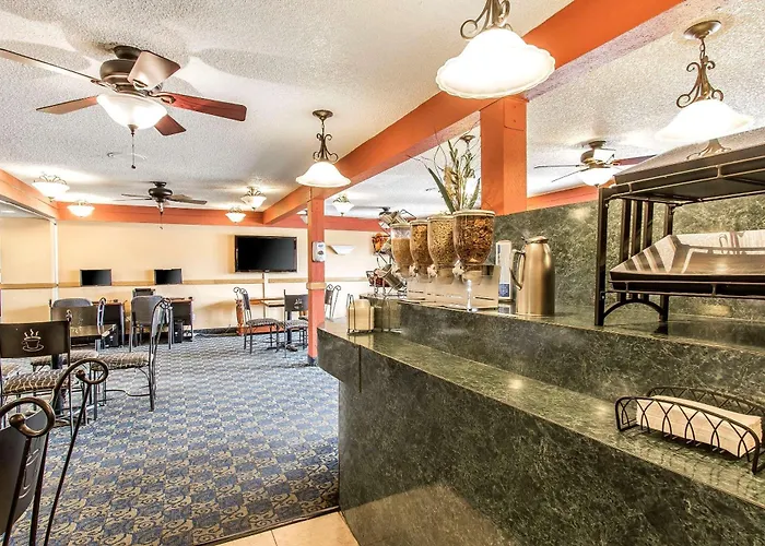 Brentwood Inn Clinton