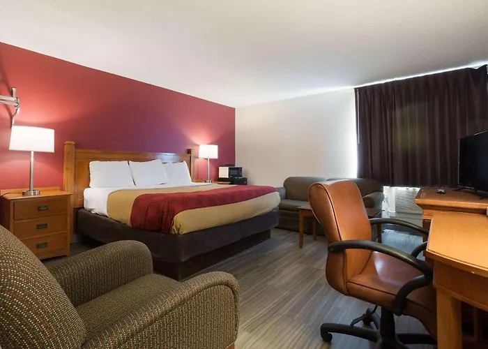 Econo Lodge Inn&Suites