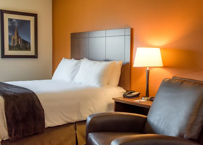 My Place Hotel- Minot Nd