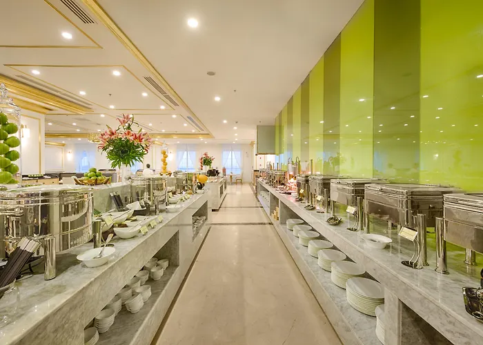Wyndham Danang Golden Bay - Free Shuttle Bus To Beach