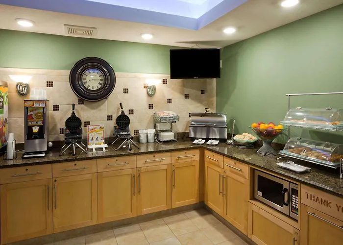 Americinn By Wyndham Hartford Sd