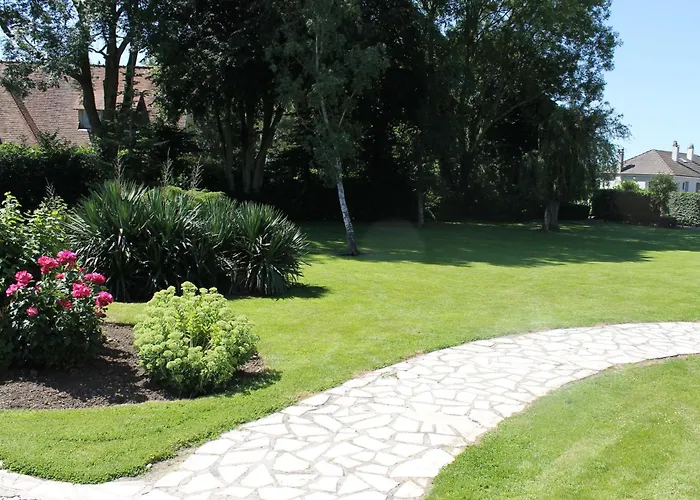 Le Relais De Montigny