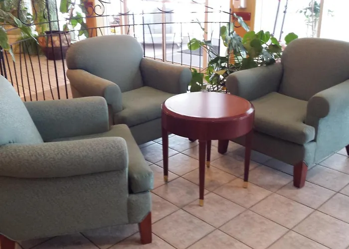 Hotel Travelodge By Wyndham Victoriaville