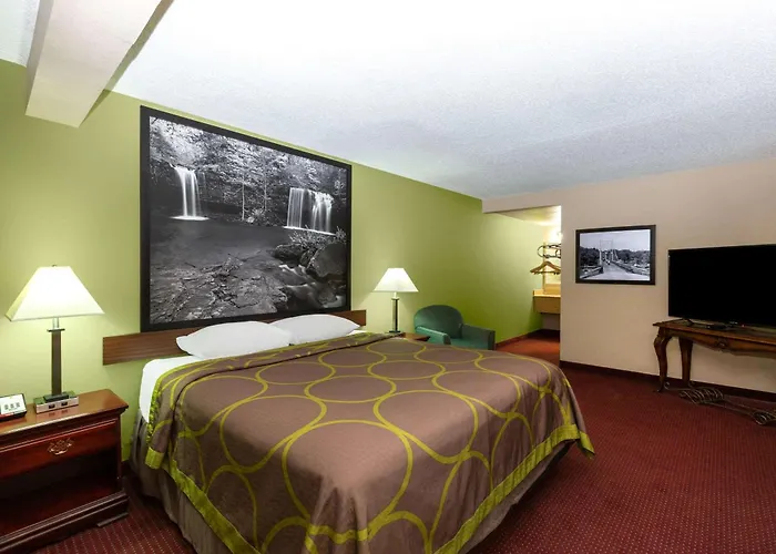 Super 8 By Wyndham Eureka Springs
