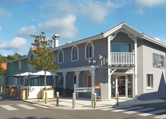 Hotel L'Auberge Canaulaise