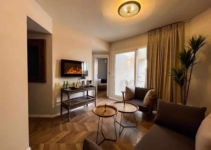 Share Suites Hotel Bat-Yam