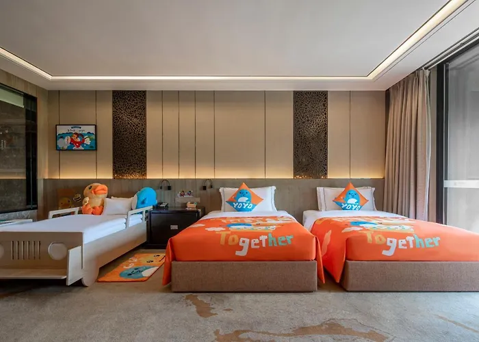 Hentique Resort & Spa