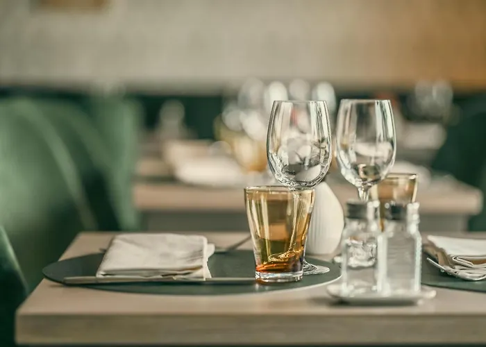 Hôtel-Restaurant Casa 49