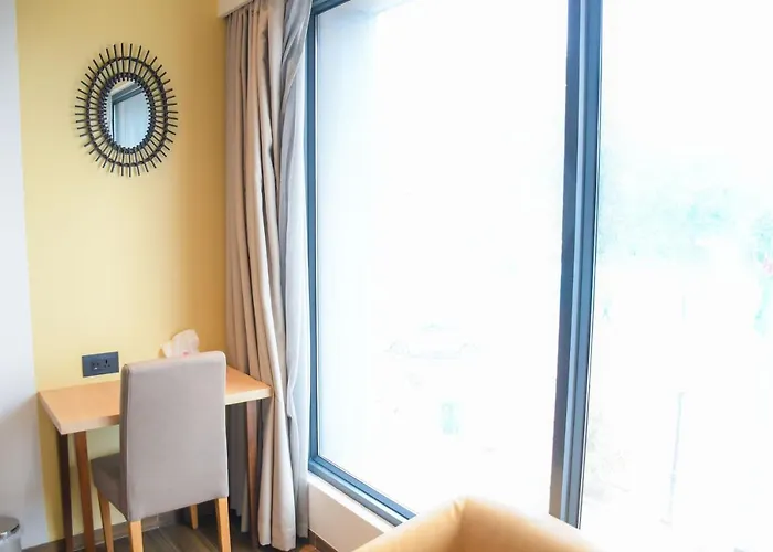 Aqua Inn Hotel