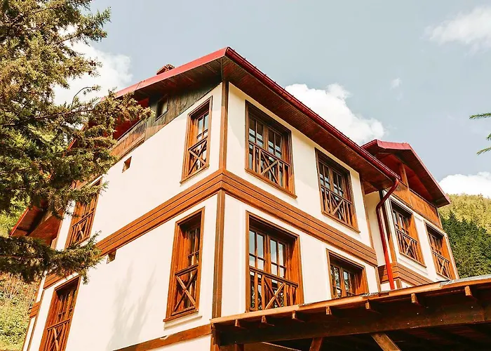 Iskalita Otel