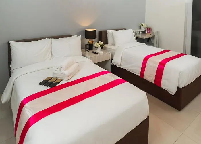Monica Midtown Suites