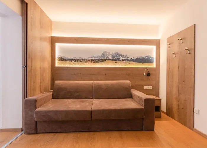 Hotel Tyrol