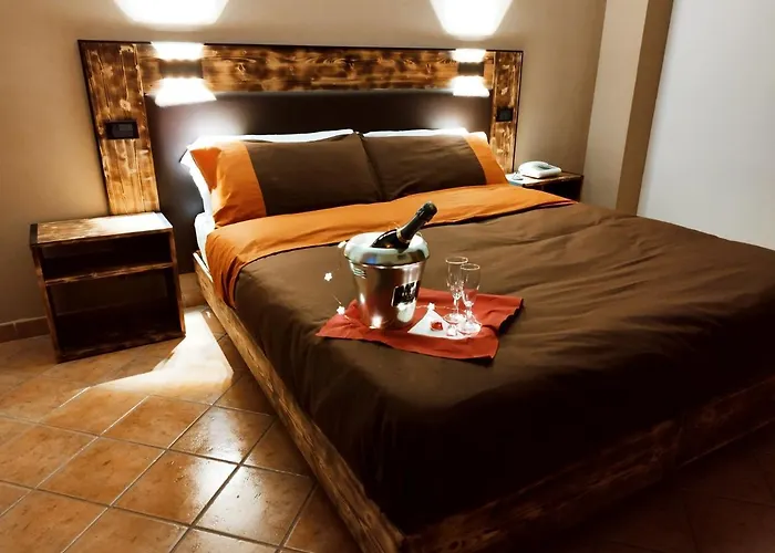 Hotel Altopiano Delle Rocche