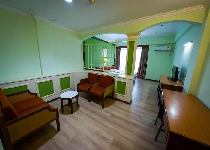 Miri Hotel