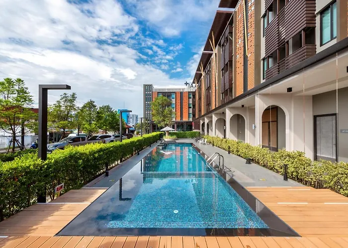 Plaai Plus Hotel Rayong โรงแรมพลาย พลัส ระยอง